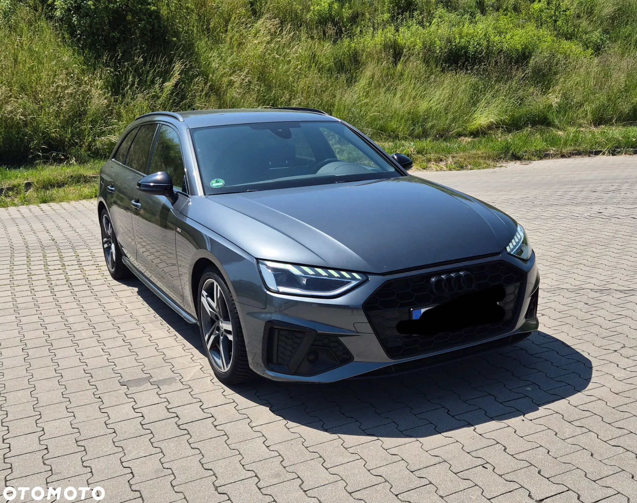 Audi A4 Avant 35 TFSI S tronic S line - 1