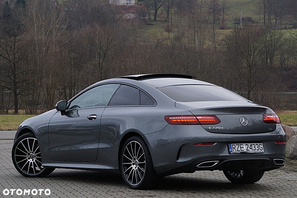 Mercedes-Benz Klasa E - 13
