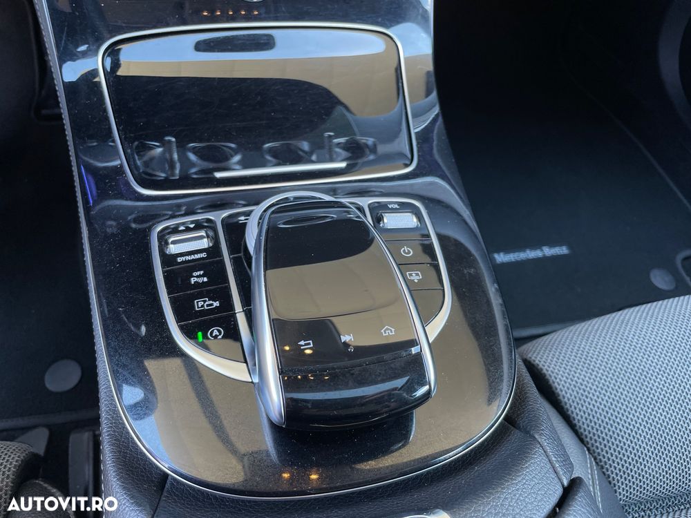 Mercedes-Benz E 220 d Aut. - 18