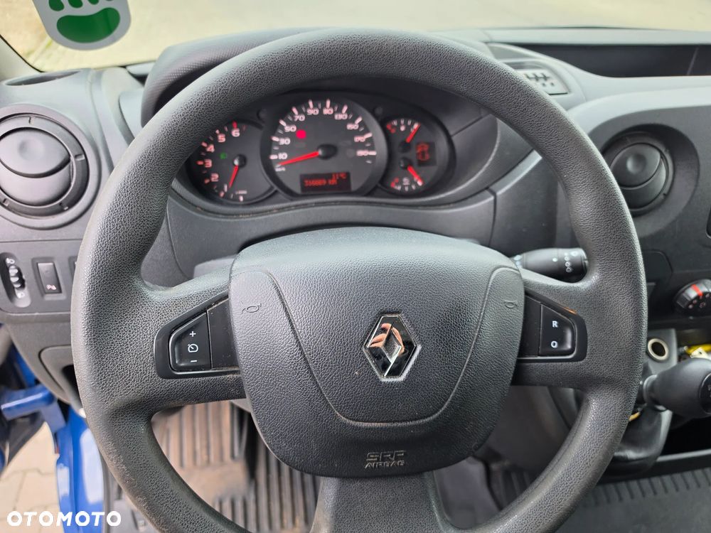 Renault Master - 10