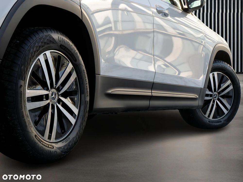 Mercedes-Benz GLB 250 4-Matic 8G-DCT - 11
