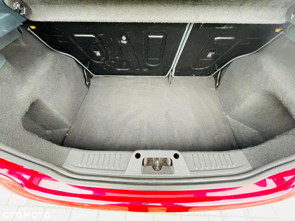 Ford Fiesta 1.6 Ti-VCT Titanium - 21