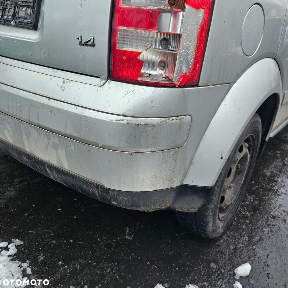 AUDI A2 (lak: LY7W) (sedan) pojazd na części: maska, zderzak, drzwi, szyby, lusterka, chłodnica - 9