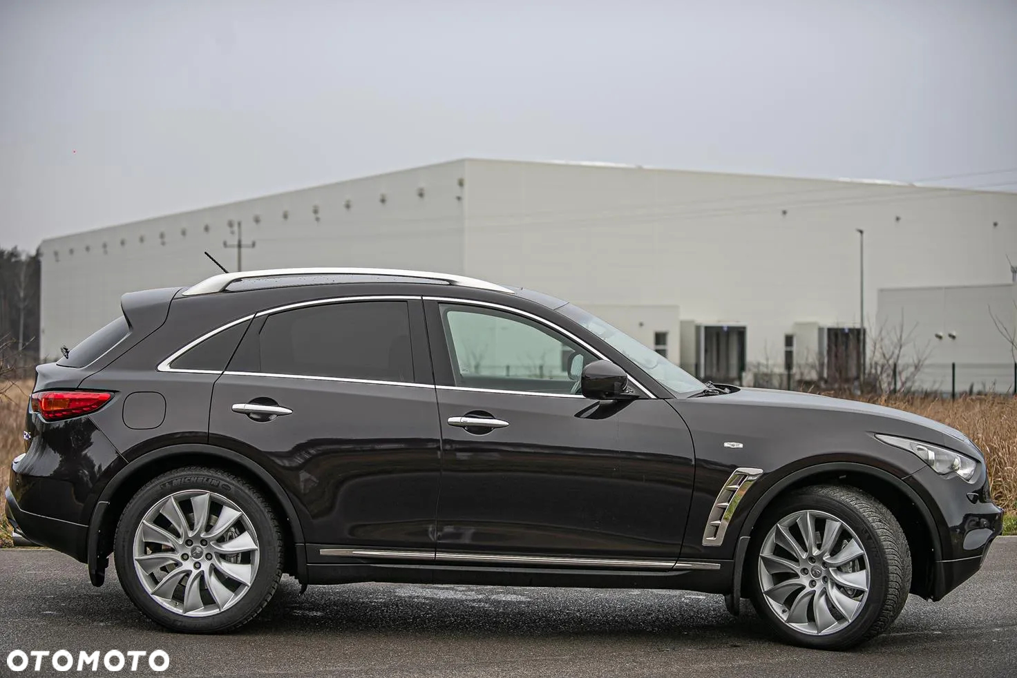 Infiniti FX FX30d S - 7