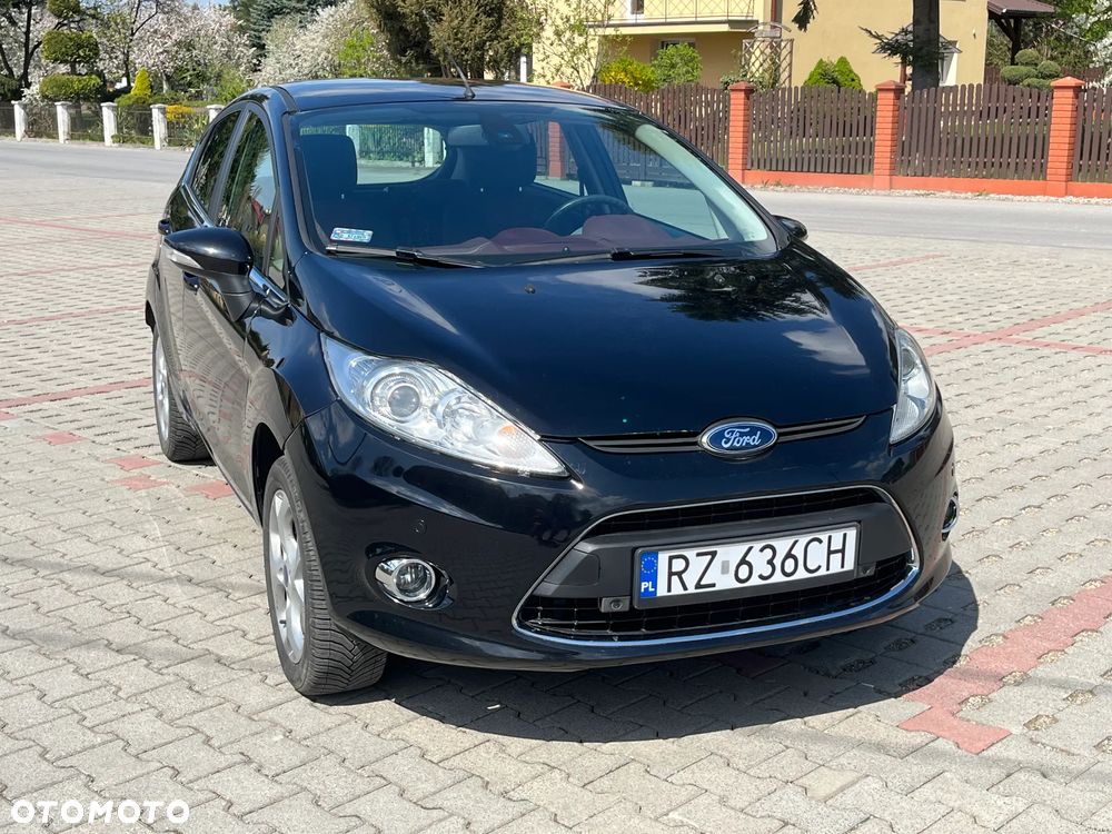 Ford Fiesta - 6