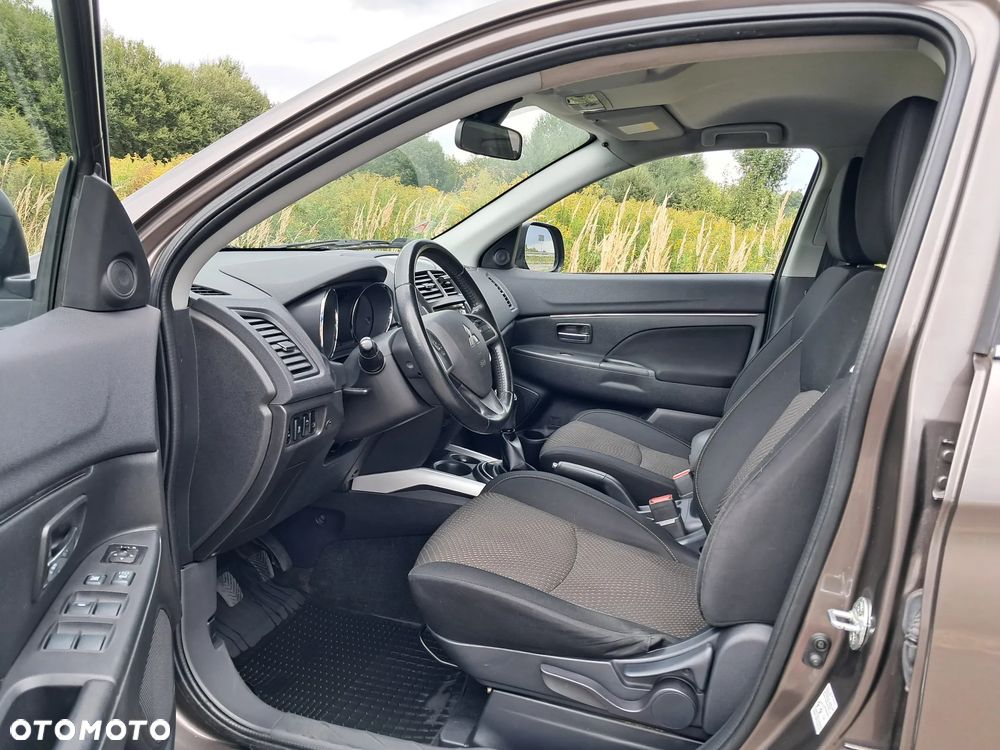 Mitsubishi ASX 1.6 Intense - 15