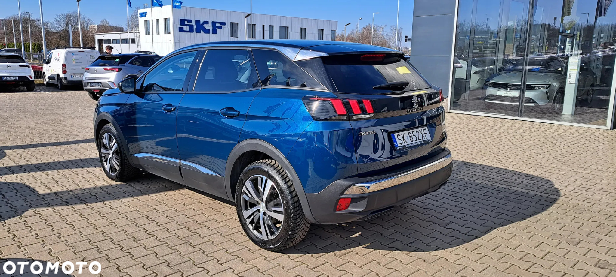 Peugeot 3008 1.2 PureTech Allure Pack S&S EAT8 - 4