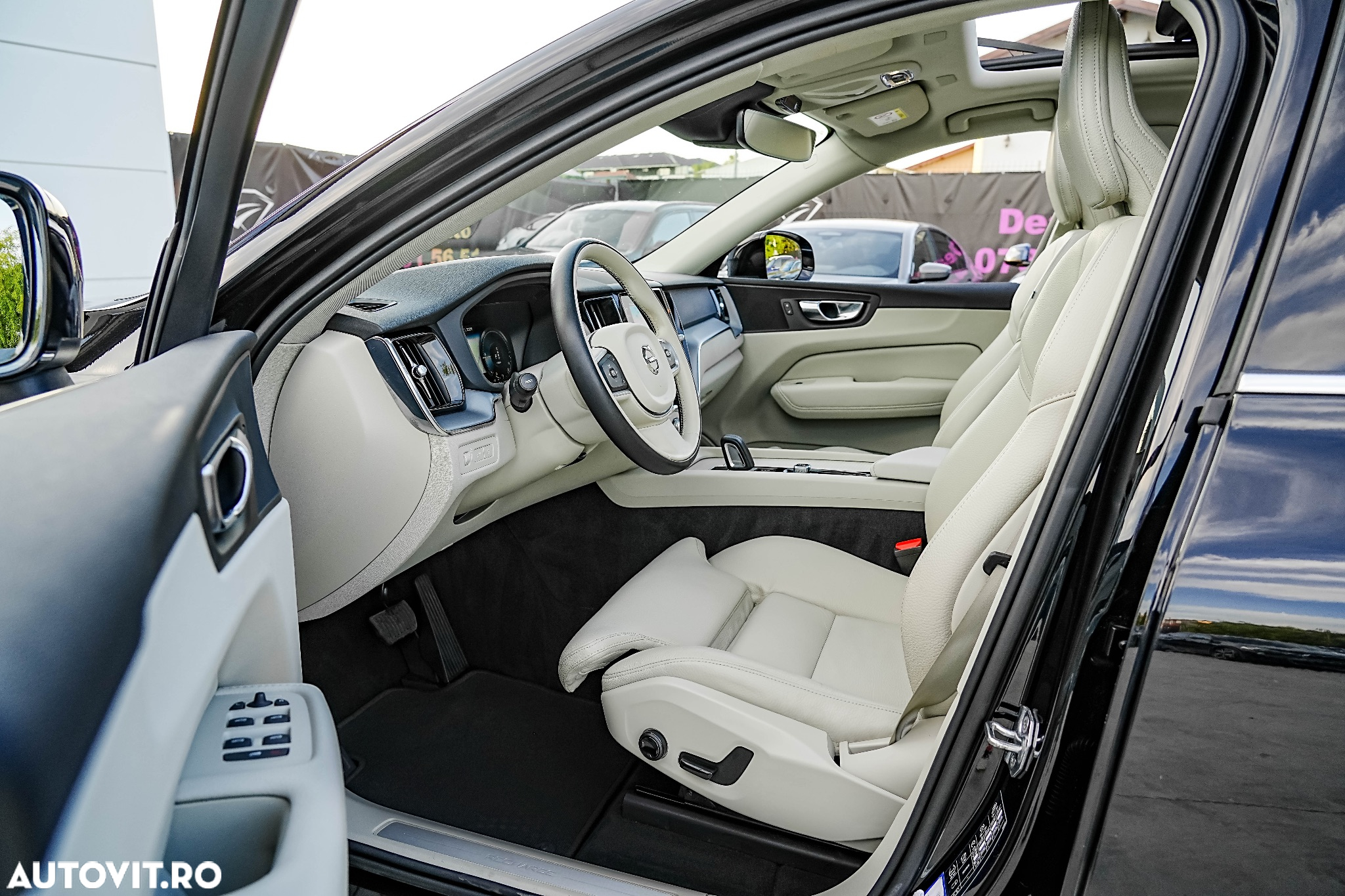 Volvo XC 60 T6 AWD Recharge Geartronic Inscription - 7