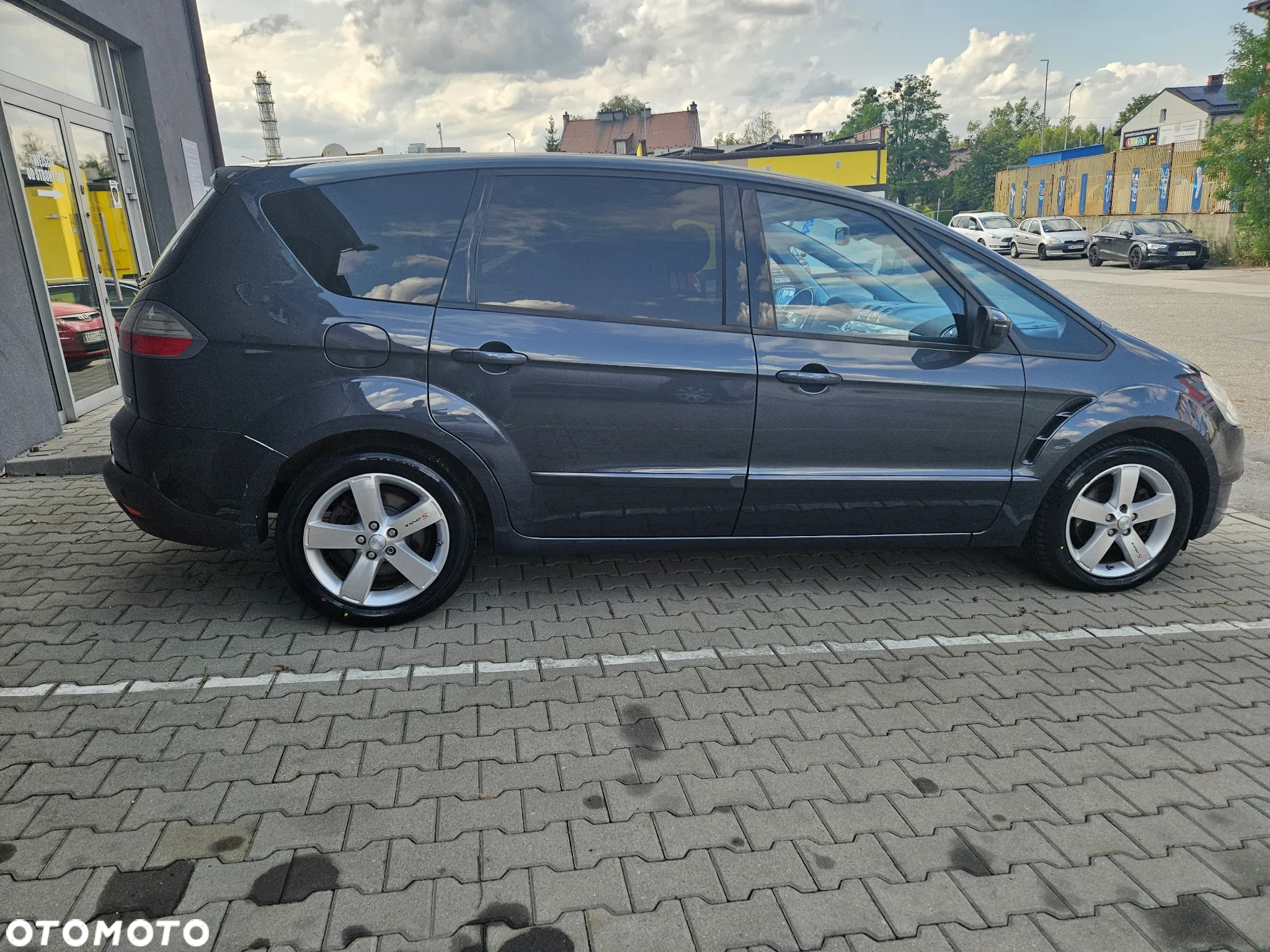 Ford S-Max - 4