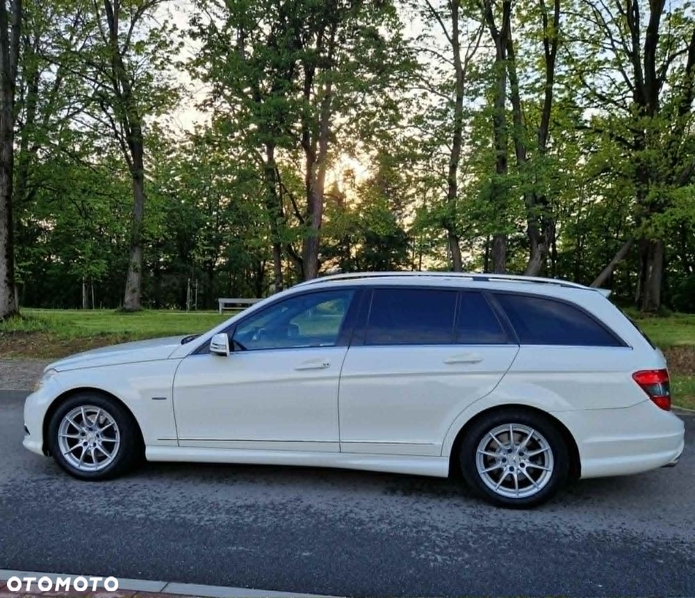 Mercedes-Benz Klasa C 200 7G-TRONIC Avantgarde Edition - 6