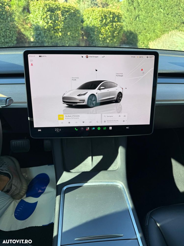 Tesla Model 3 - 22
