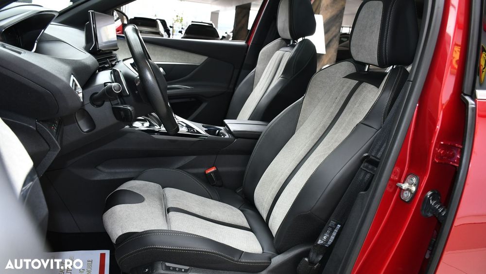 Peugeot 3008 PHEV 300 EAT8 4X4 GT - 11