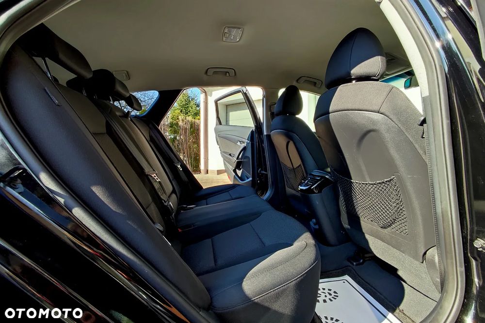 Hyundai i40 i40cw 1.6 Fifa World Cup Edition - 18