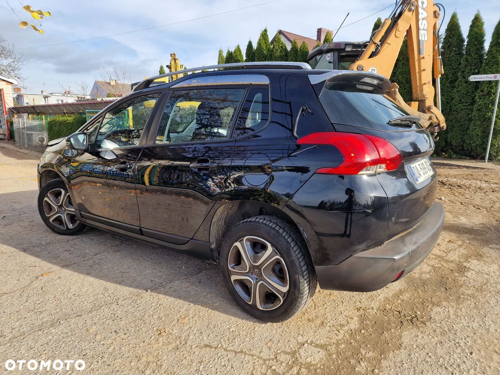 Peugeot 2008 1.2 Pure Tech Active EU6 - 1