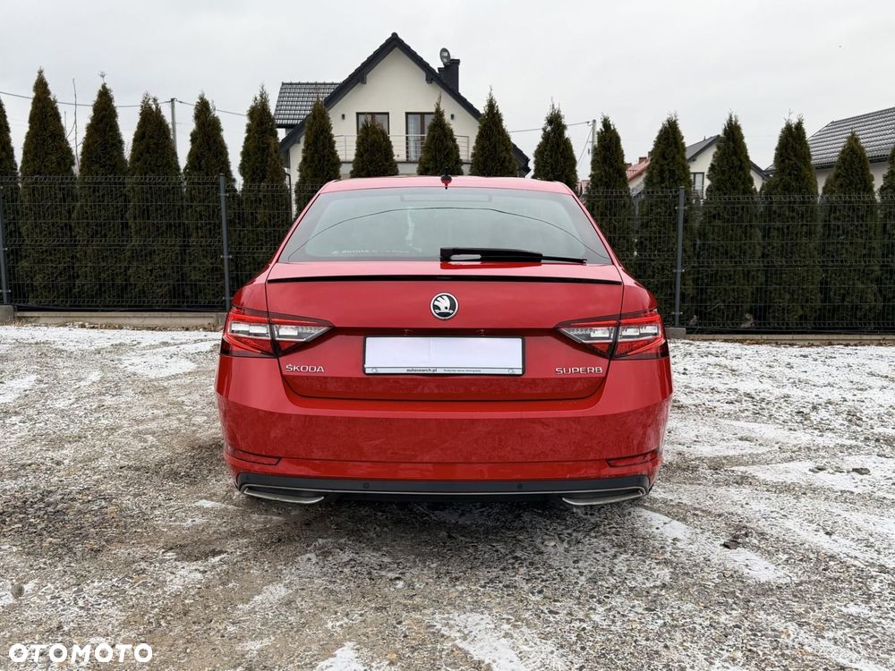 Skoda Superb 2.0 TSI Sportline DSG - 5