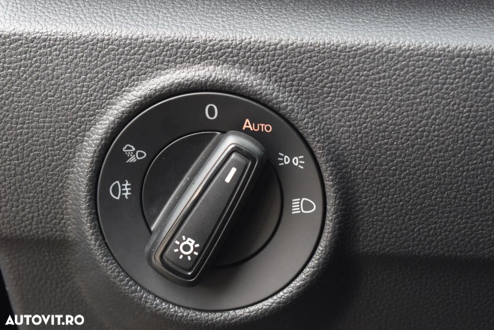 Volkswagen T-Roc 1.5 TSI DSG Life - 36