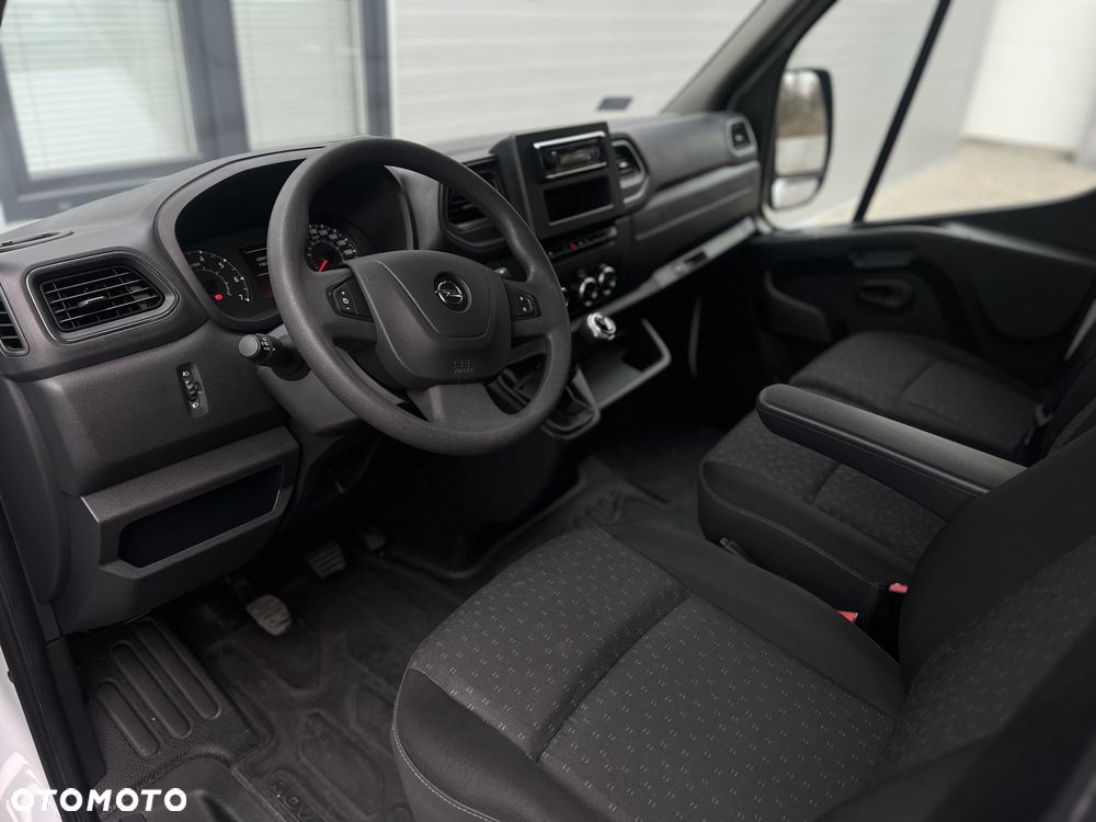 Opel Movano - 11