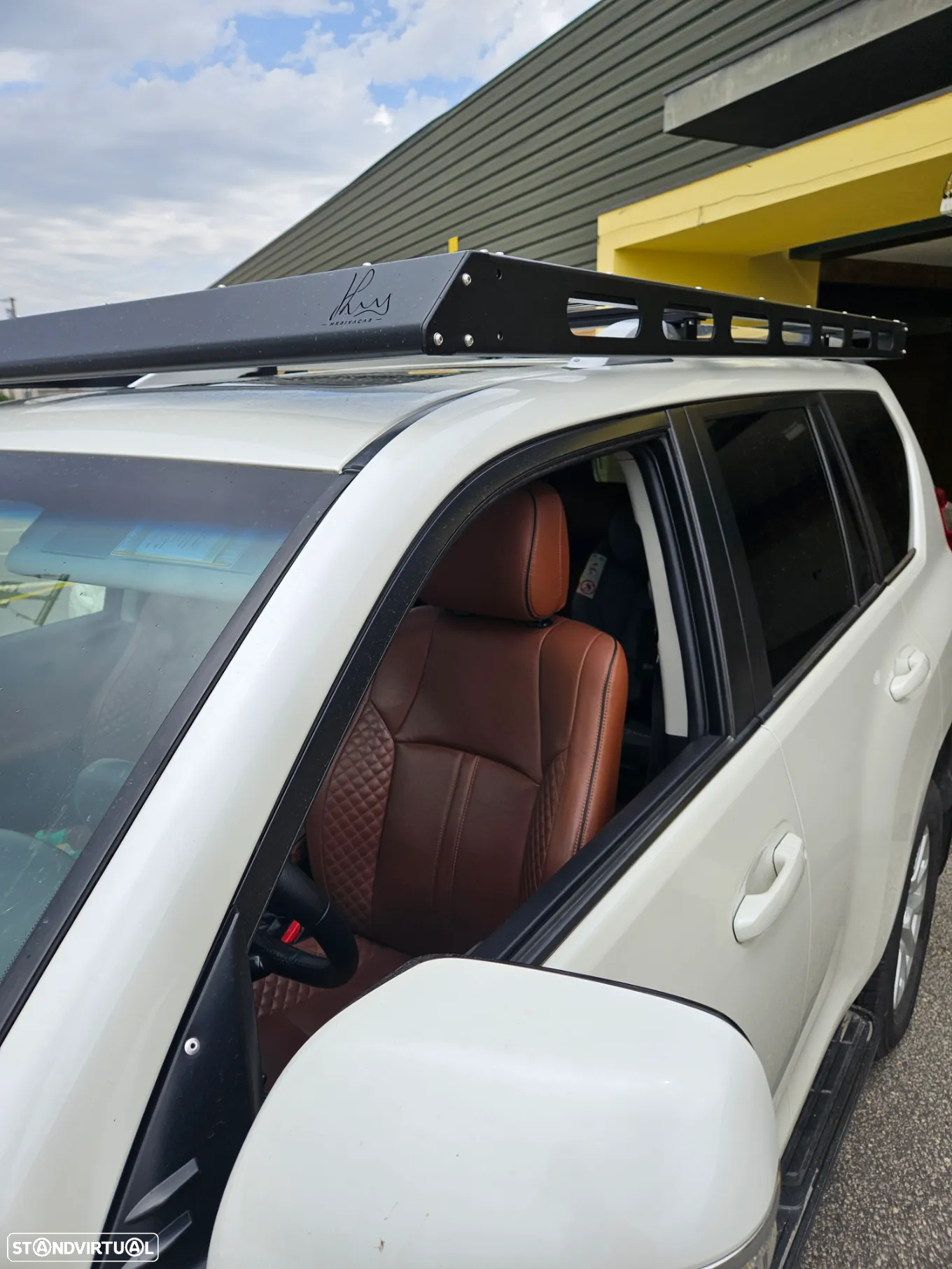 Toyota Land Cruiser - 7