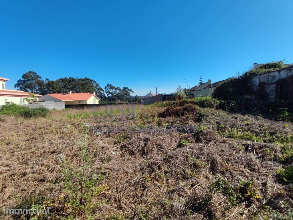 Terreno com Potencial de Construção em Forjães - 725 m² - Grande imagem: 4/12