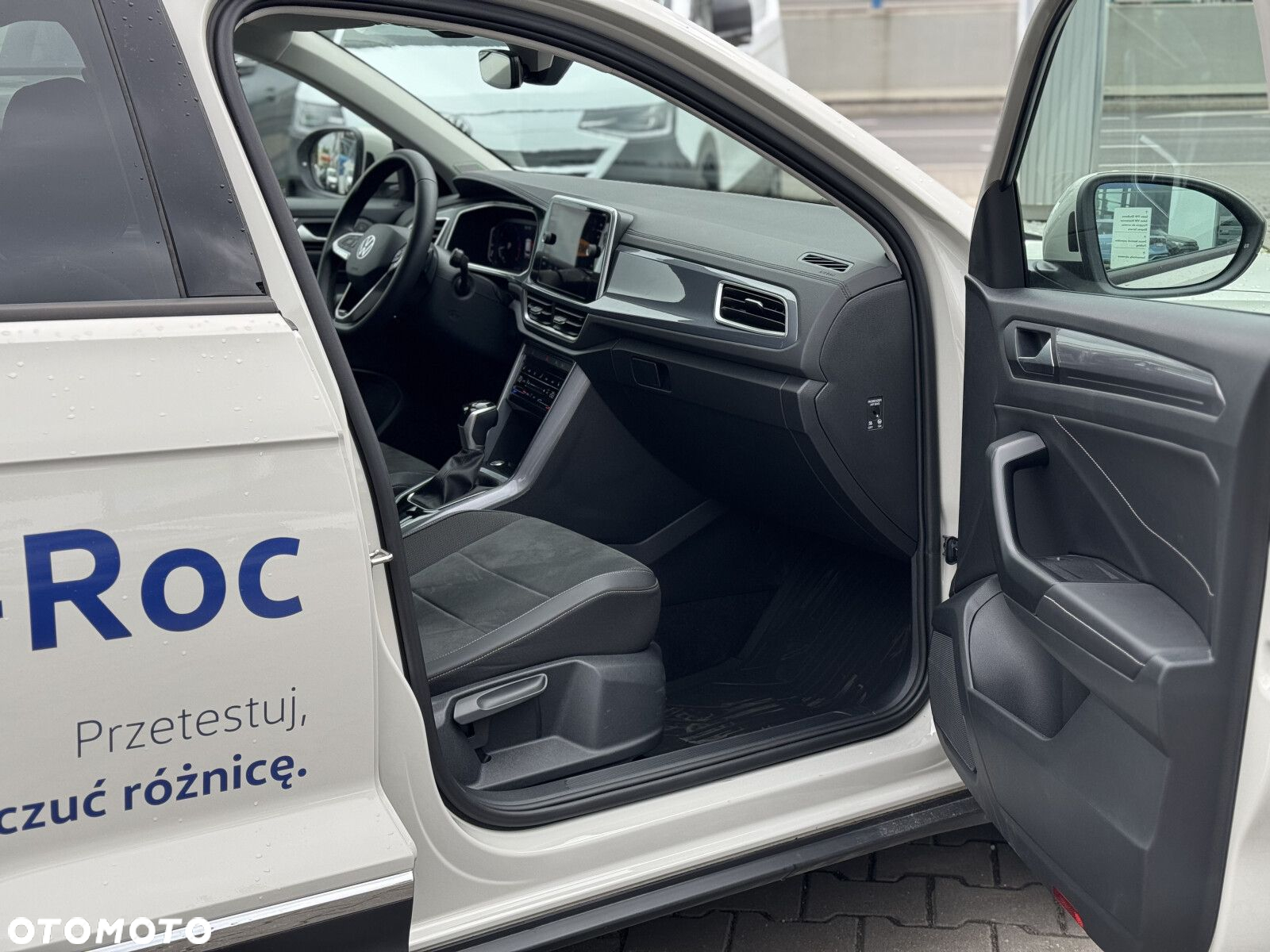 Volkswagen T-Roc 1.5 TSI Style DSG - 23