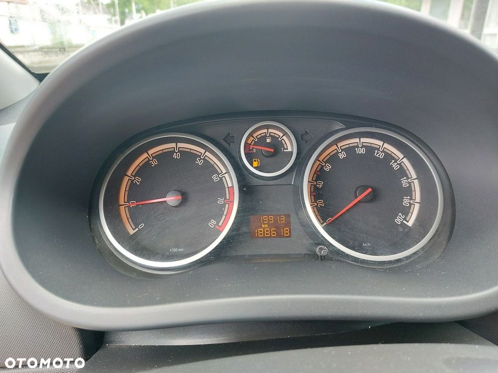 Opel Corsa - 24