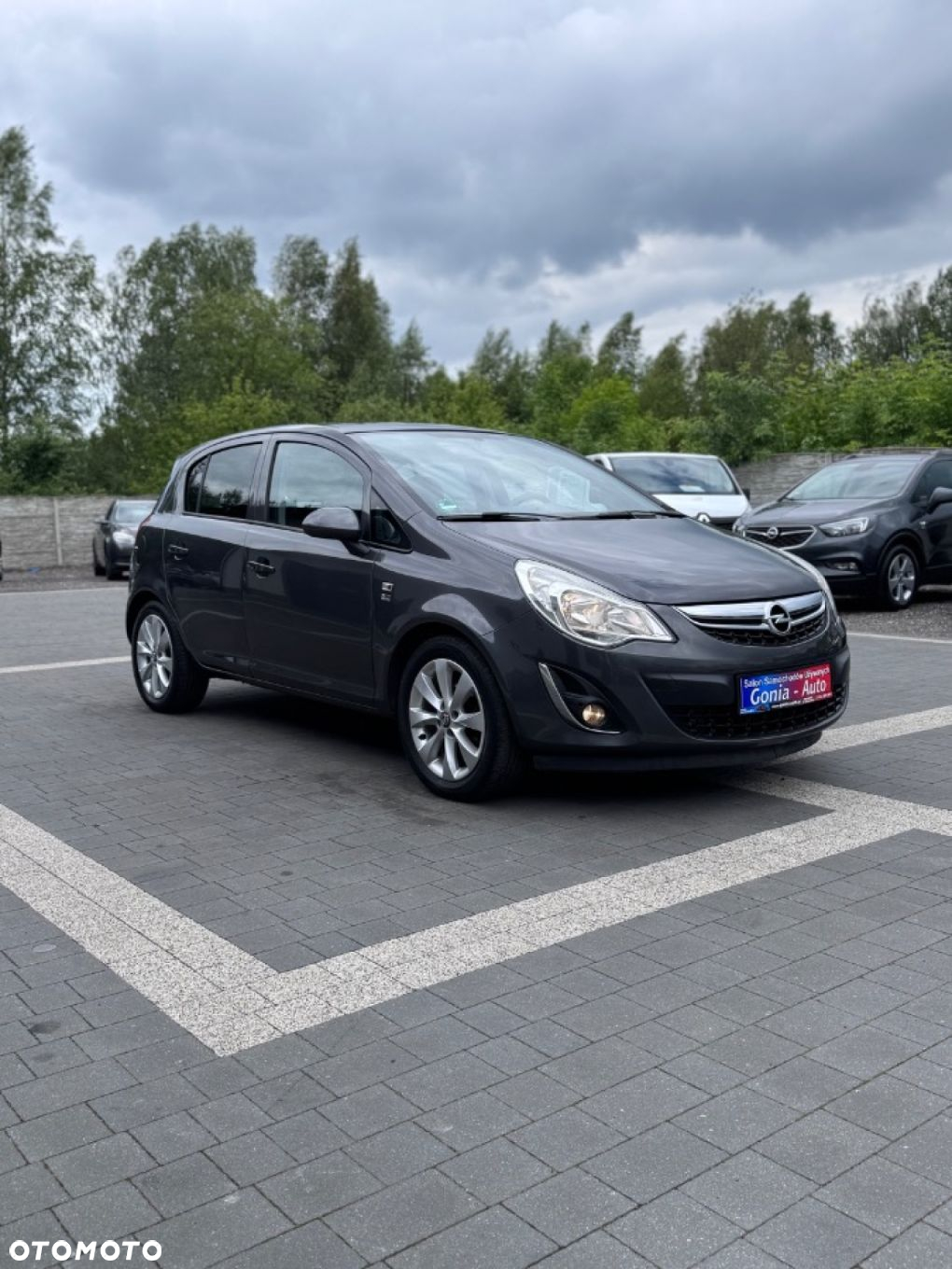 Opel Corsa 1.4 16V Color Edition - 10
