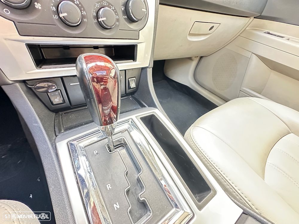 Chrysler 300 C 3.0 CRD - 19