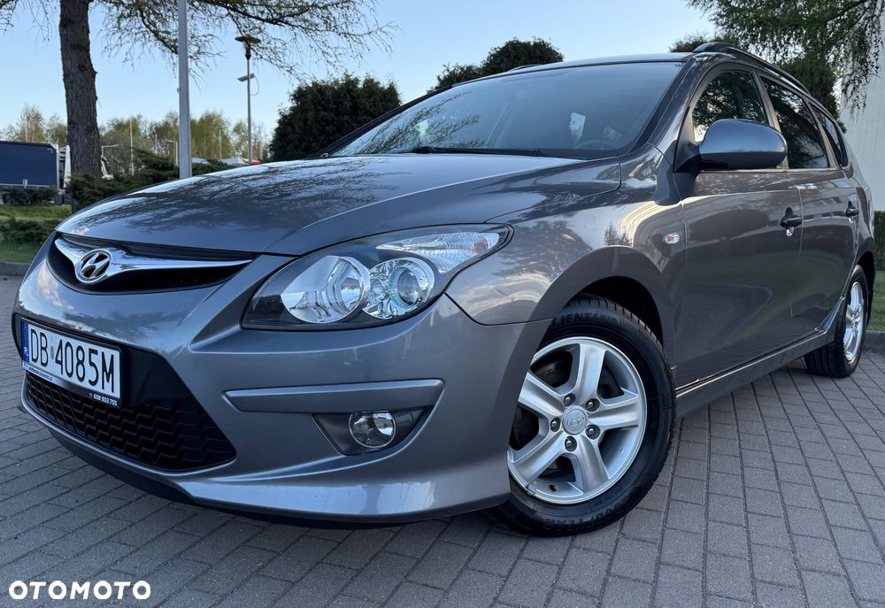 Hyundai i30 i30cw 1.6 Edition Plus - 13