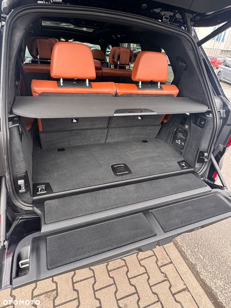 BMW X7 xDrive40d mHEV - 10