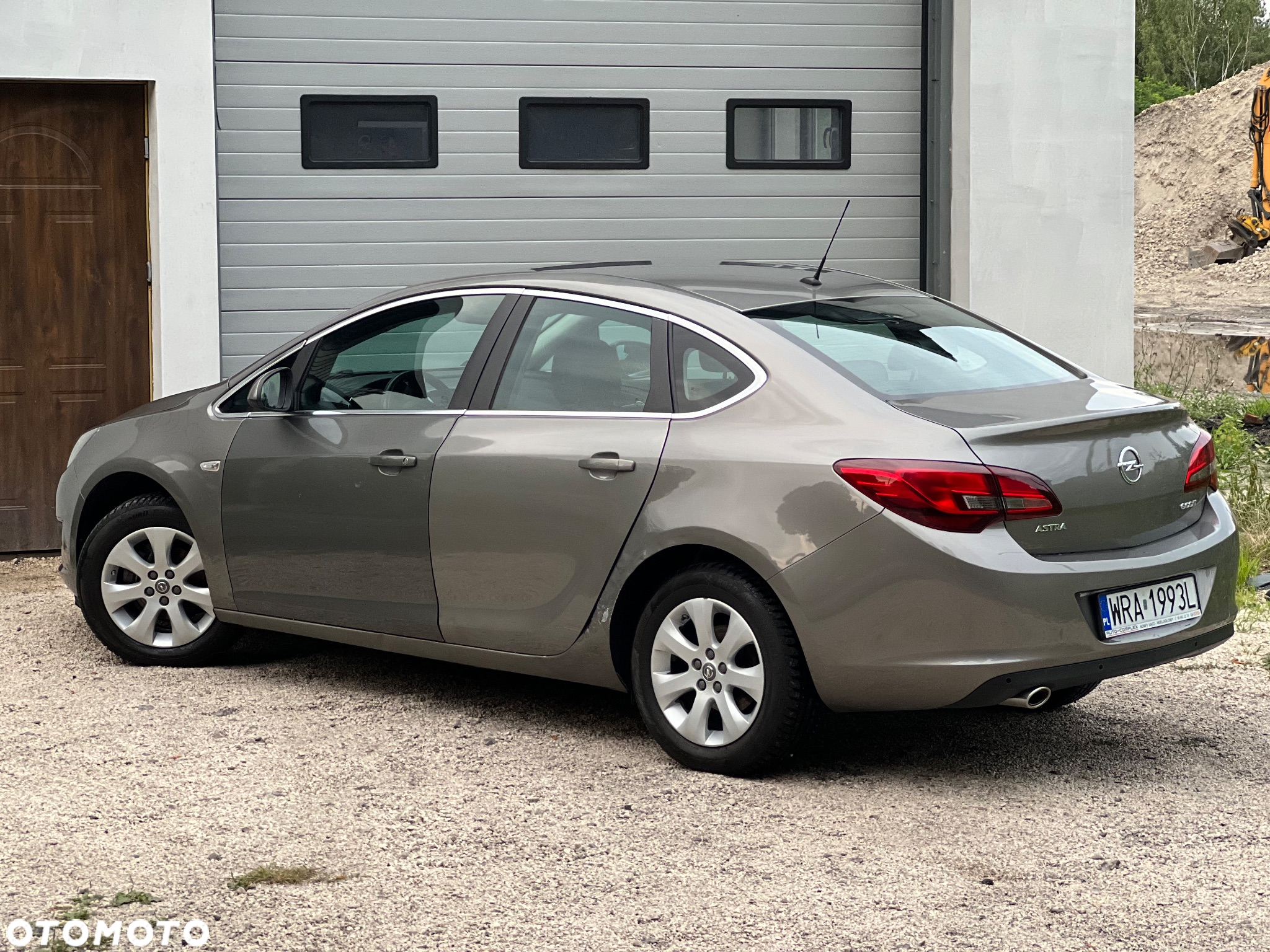 Opel Astra IV 1.4 T Business S&S - 16