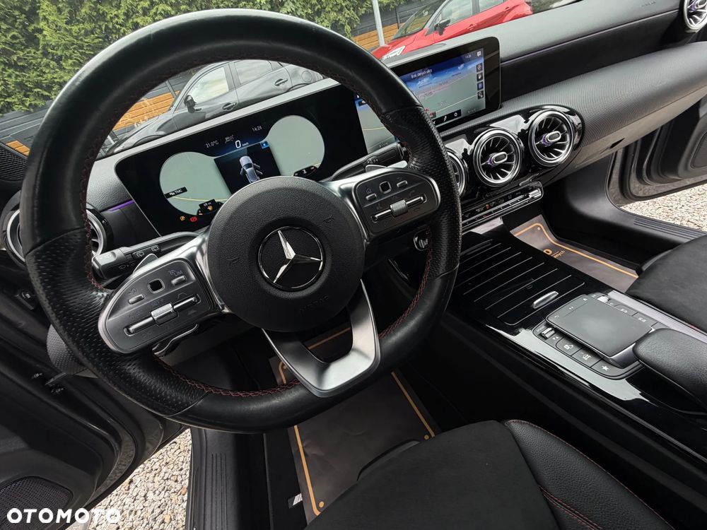 Mercedes-Benz Klasa A 200 d 8G-DCT Edition 1 - 30