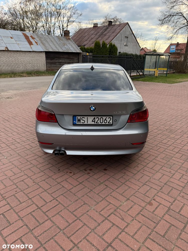 BMW Seria 5 525d - 4