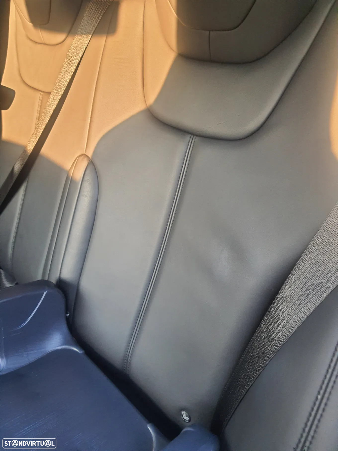Tesla Model S 85D - 13