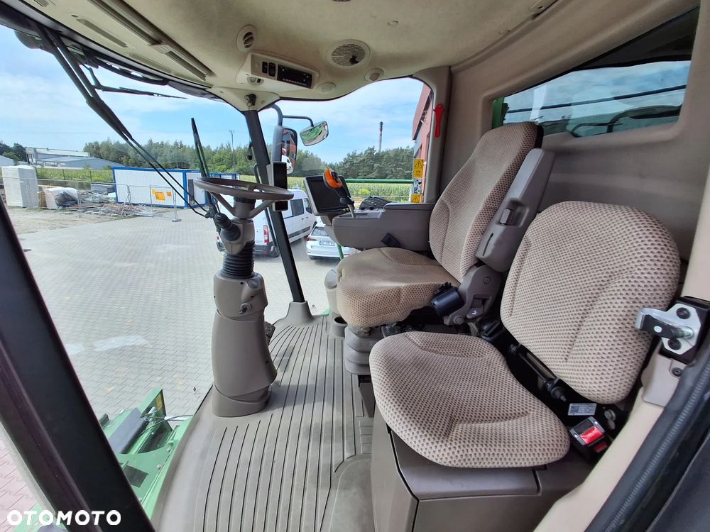 John Deere T560i - 19