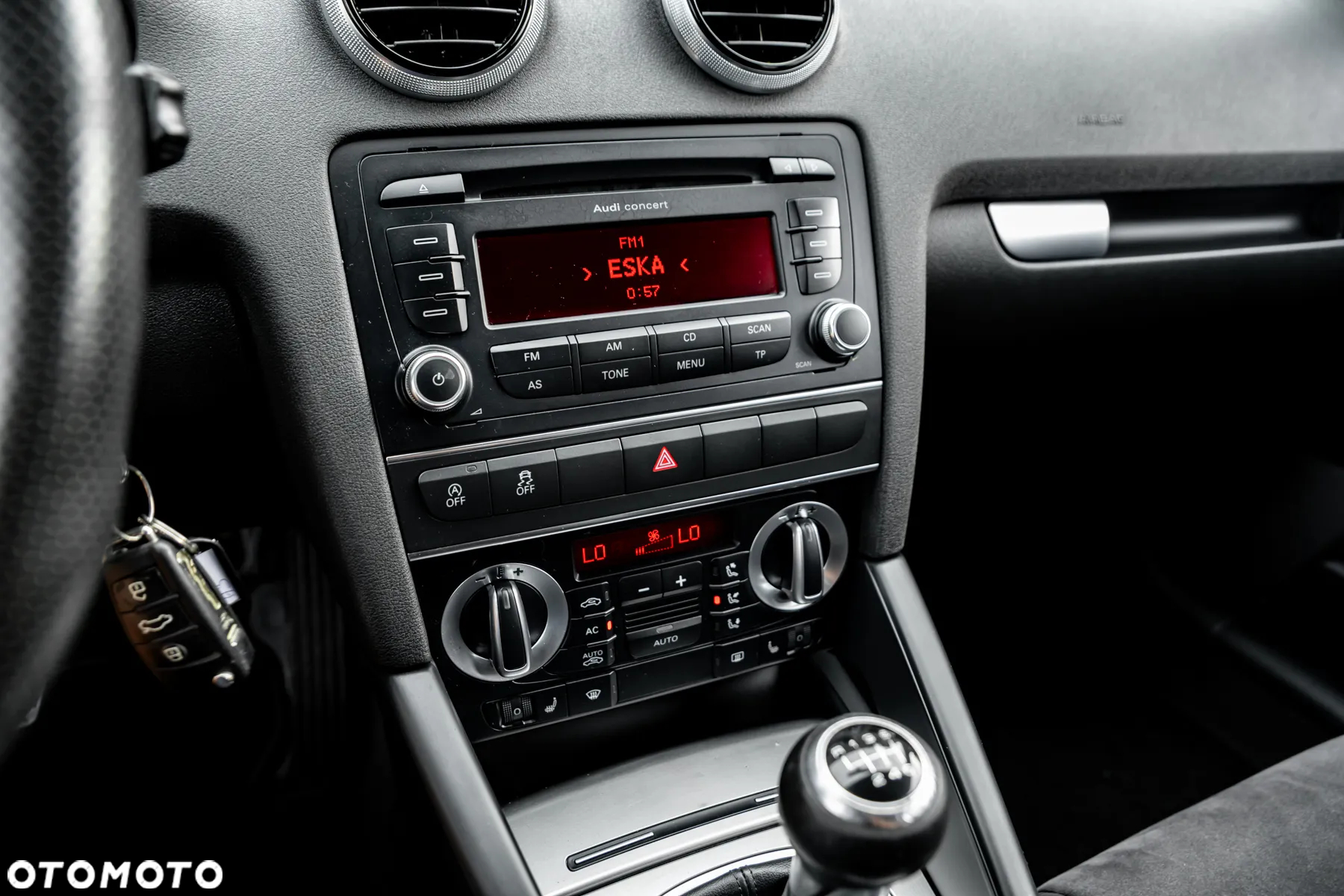 Audi A3 2.0 TDI Sportback DPF Ambiente - 34