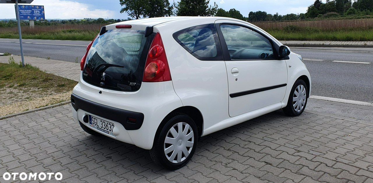Peugeot 107 - 4