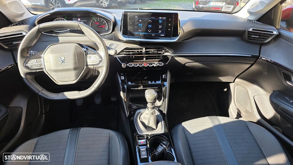 Peugeot 208 1.2 PureTech Allure Pack - 18