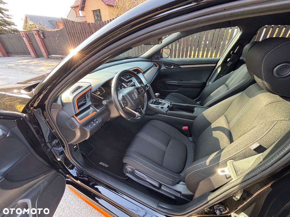 Honda Civic 1.0 i-VTEC Turbo Comfort Sport Line - 15