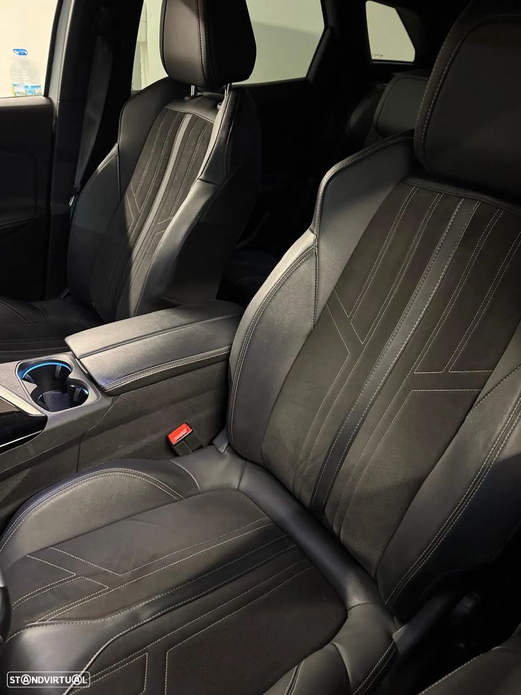 Peugeot 3008 1.5 BlueHDi GT EAT8 - 11