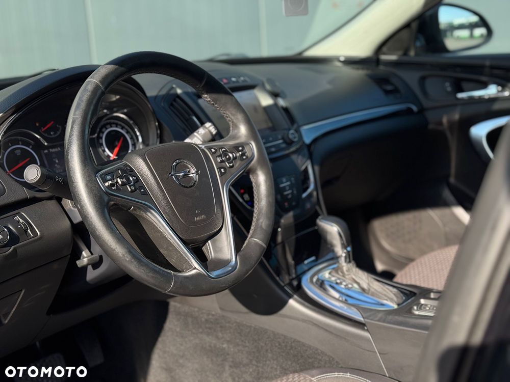 Opel Insignia 2.0 CDTI Exclusive S&S - 9