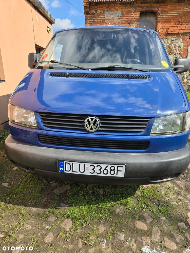 Volkswagen Caravelle Basis / CL - 8