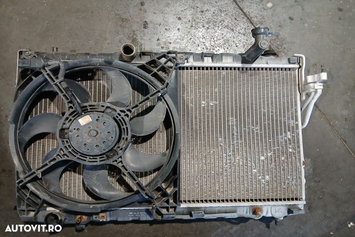 Set radiatoare motor 25310-26070 25386-26200 25310-26070 25386-26200 - 1