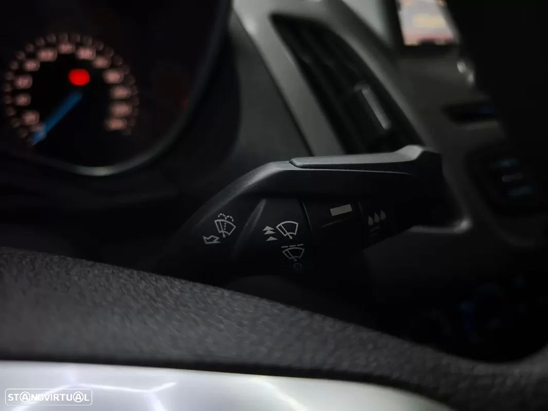 Ford Transit Connect L2 Titanium - 28