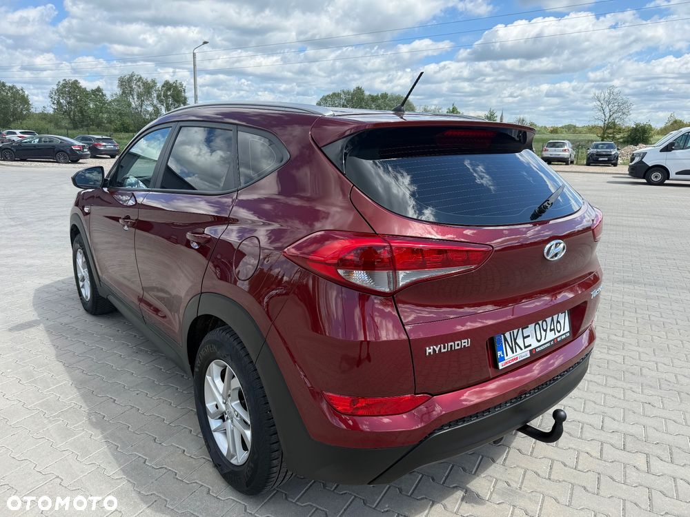 Hyundai Tucson 1.7 CRDI BlueDrive Classic 2WD - 11