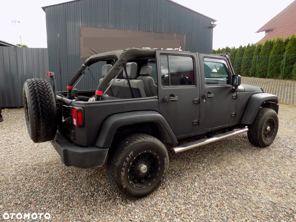 Jeep Wrangler - 13