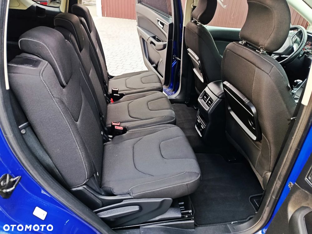 Ford S-Max 2.0 TDCi Titanium - 28