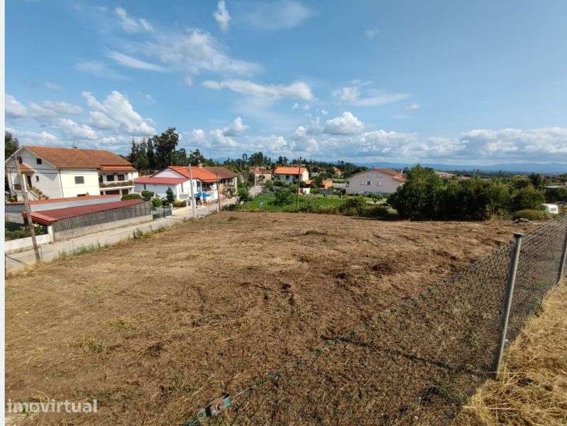 Terreno para construção - Grande imagem: 2/6