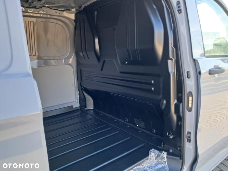 Volkswagen Transporter - 10