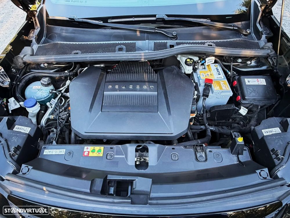 Peugeot e-2008 GT Pack - 29