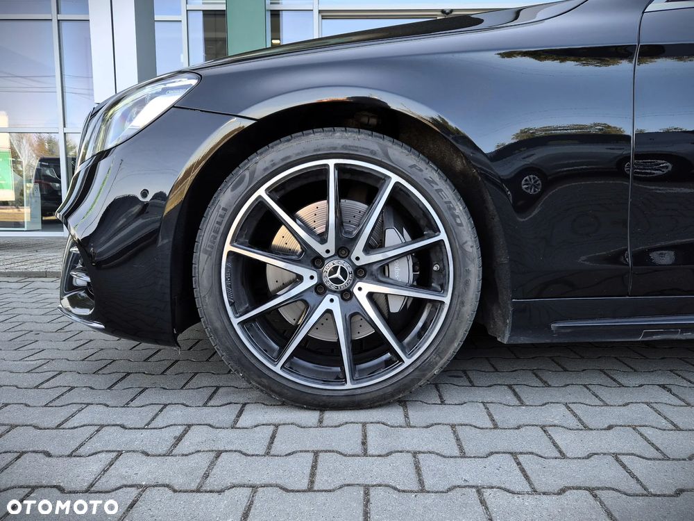 Mercedes-Benz Klasa S 560 4-Matic L 9G-TRONIC - 38